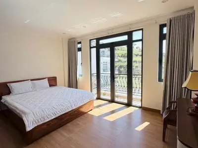 5 bedrooms  · house · Dalat