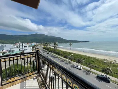 8 bedrooms  · villa · Da Nang, Son Tra
