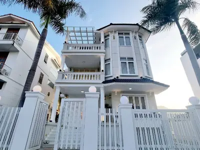 5 bedrooms  · villa · Nha Trang, An Vien