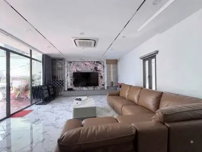 8 bedrooms  · apartments · Nha Trang
