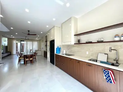 6 bedrooms  · house · Nha Trang