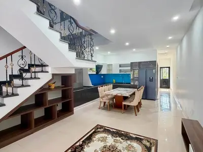 6 bedrooms  · house · Da Nang