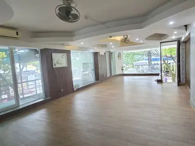1 bedroom · business · Da Nang