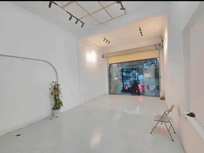 5 bedrooms  · house · Da Nang