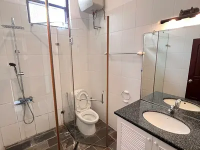 3 bedrooms · house · Hanoi