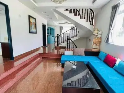 5 bedrooms  · villa · Nha Trang
