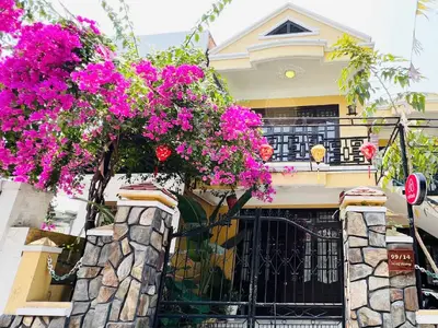 5 bedrooms  · apartments · Hoi An