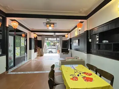 5 bedrooms  · apartments · Hoi An