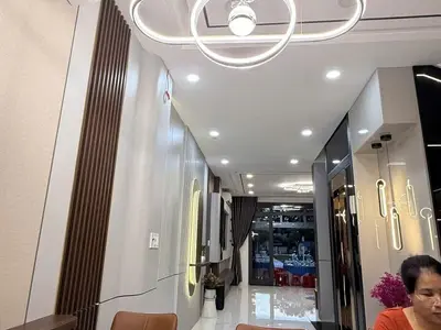 4 phòng ngủ · nhà · Nha Trang
