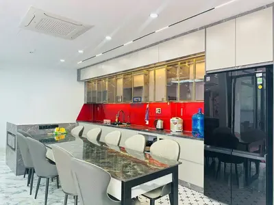 8 phòng ngủ · căn hộ · Nha Trang