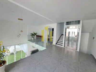 5 bedrooms  · villa · Ho Chi Minh City, District 2
