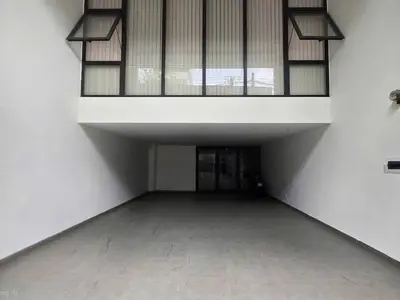 8 комн. · office · Дананг