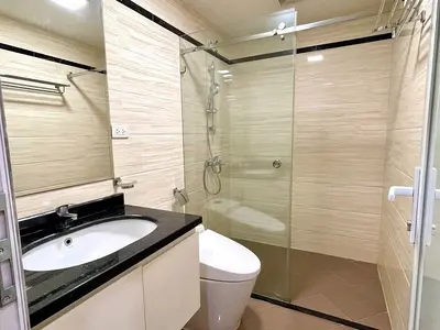 2 bedrooms · apartments · Hanoi