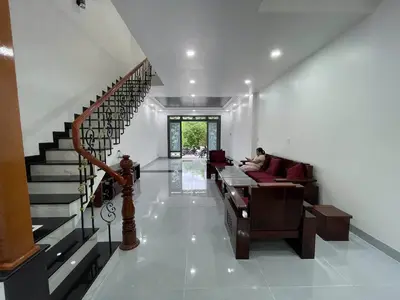 4 phòng ngủ · nhà · Nha Trang