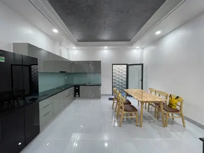 4 phòng ngủ · nhà · Nha Trang