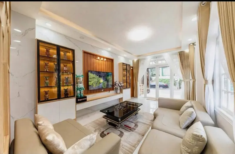 Сдаётся дом, 6 спален, Phường 6